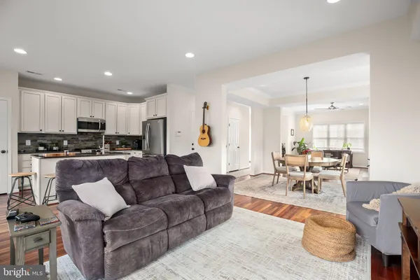 $595,000 | 409 Dunmore Street, Fredericksburg, VA 22401