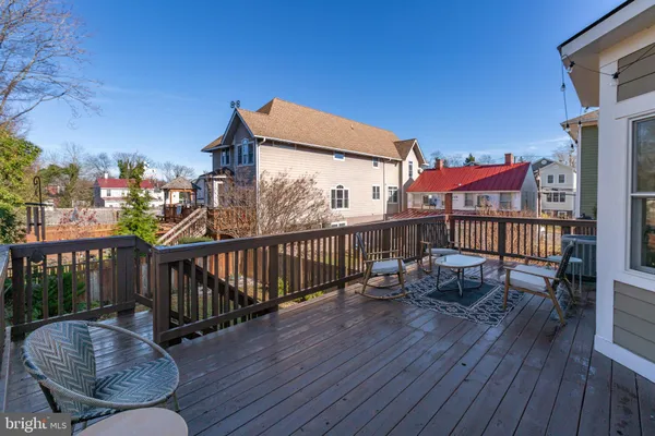 $595,000 | 409 Dunmore Street, Fredericksburg, VA 22401