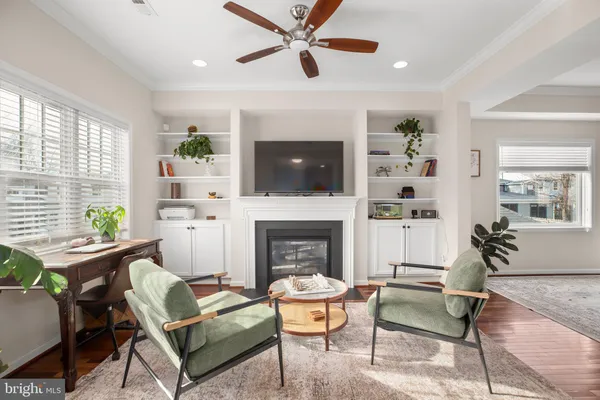 $595,000 | 409 Dunmore Street, Fredericksburg, VA 22401