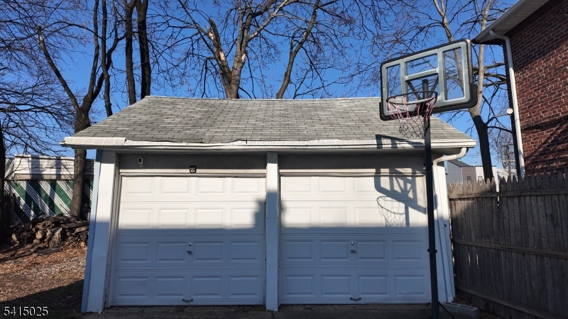 249 Weequahic Avenue Newark, NJ 07112 - Photo 20 of 20
