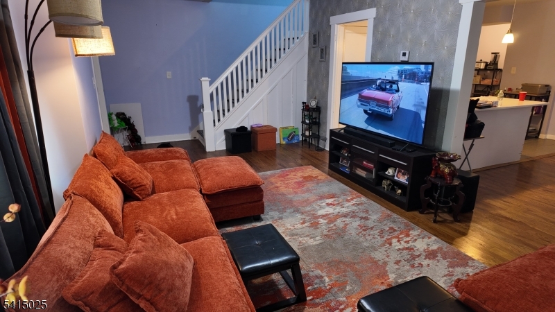 249 Weequahic Avenue Newark, NJ 07112 - Photo 9 of 20