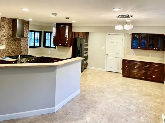 $4,695 | 310 Surber Drive, San Jose, CA 95123