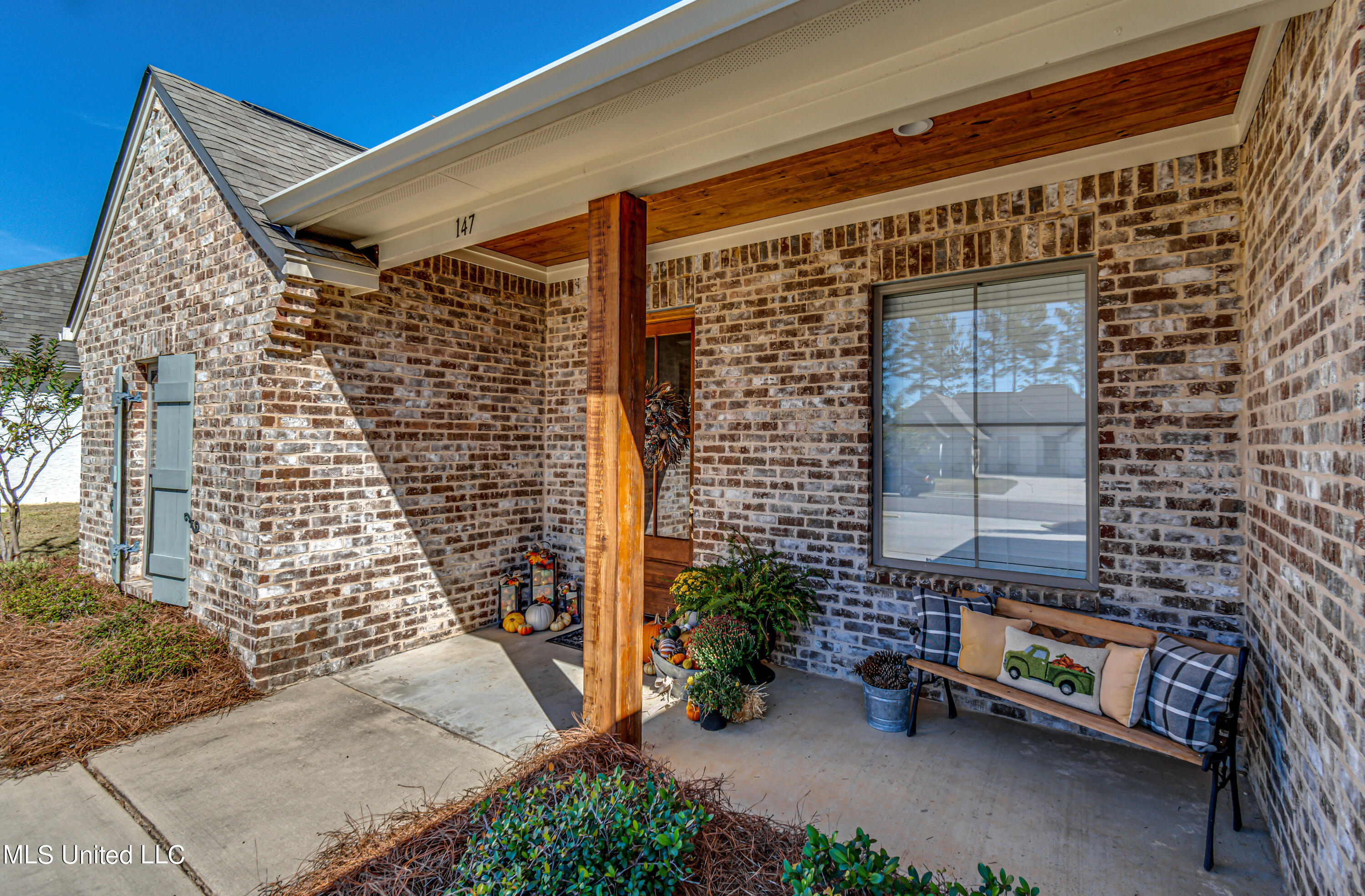 147 Hampton Ridge Madison, MS 39110 - Photo 3 of 54 2a