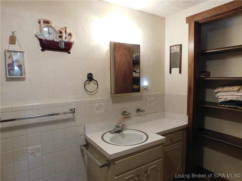 7123 South Grady Wright Road English, IN 47118 - Photo 16 of 22