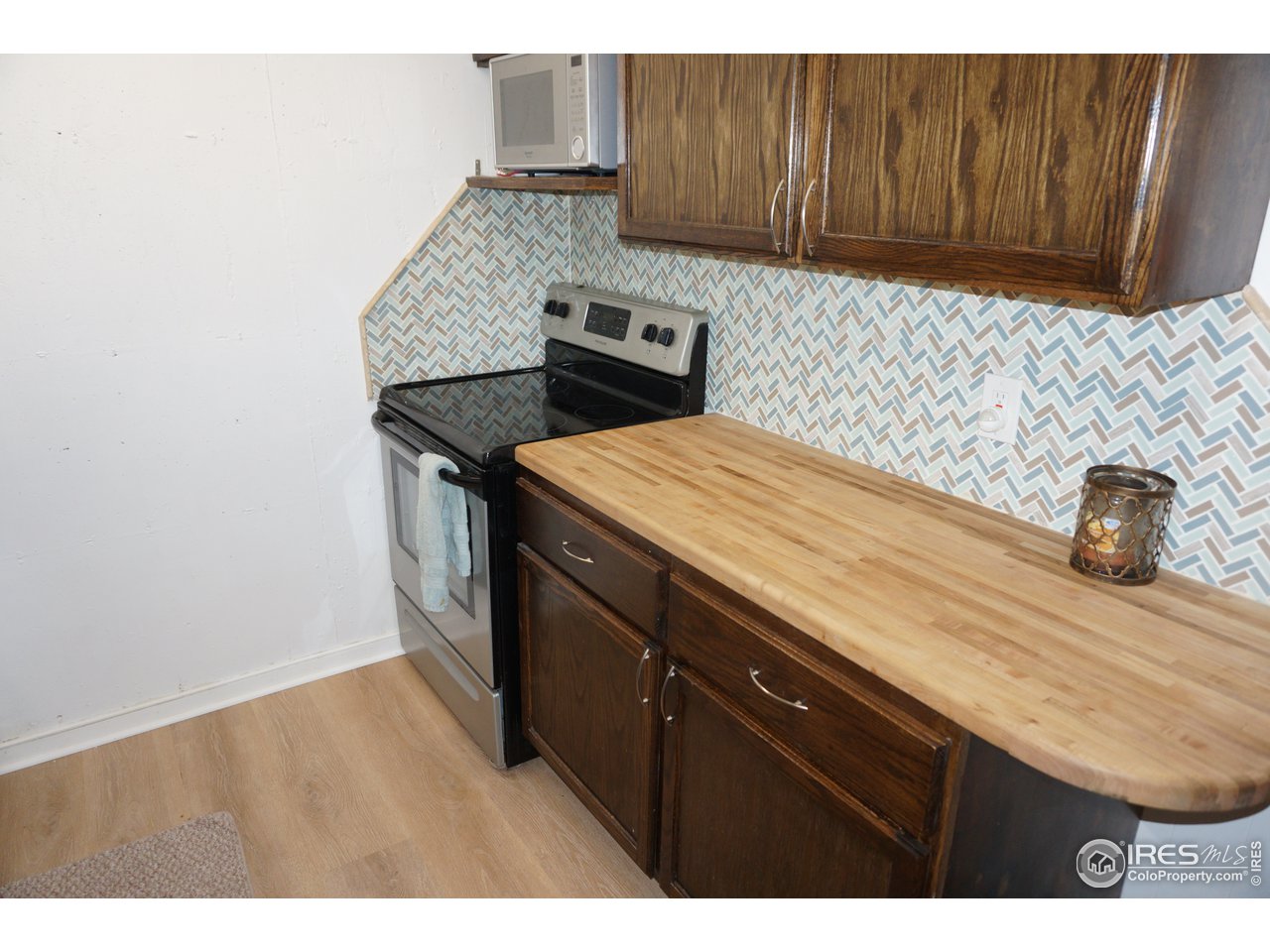 424 East Drake Road Fort Collins, CO 80525 - Photo 17 of 36 All appliances included