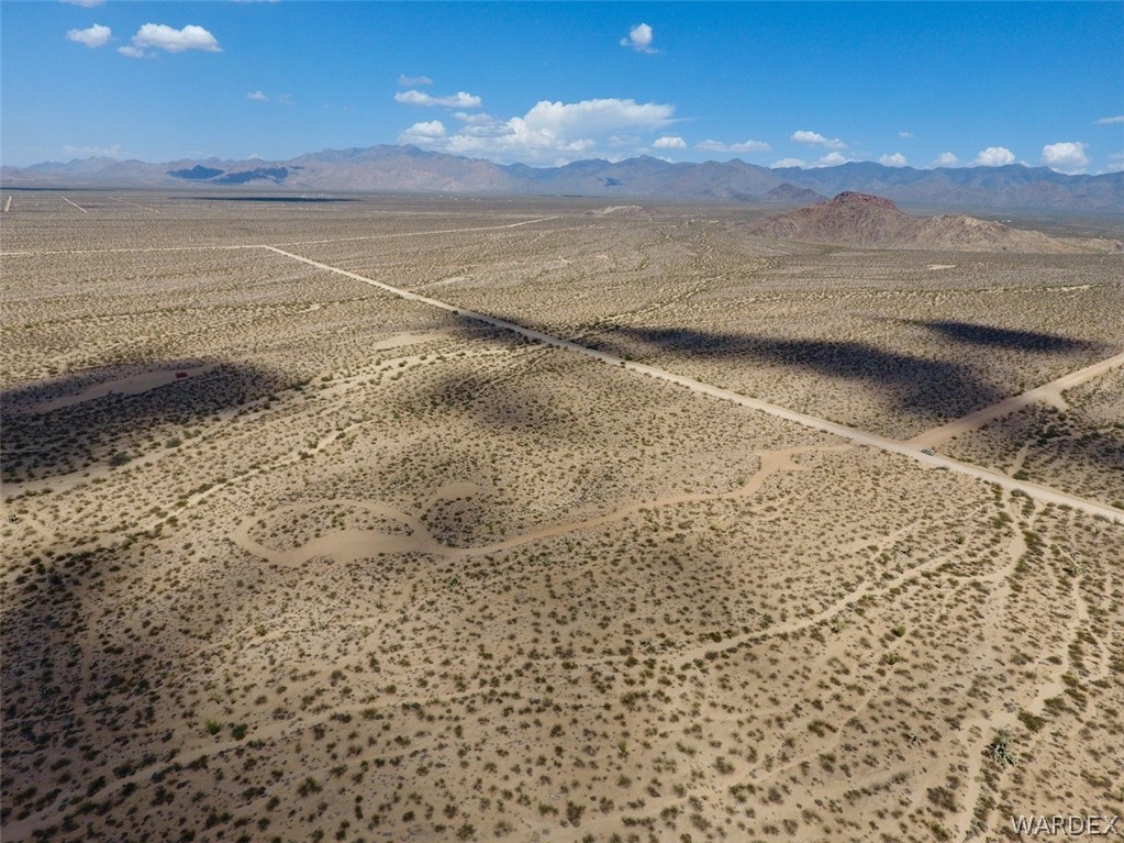 3421 South Butch Cassidy Road Yucca, AZ 86438 - Photo 13 of 23 Gallery Image 13