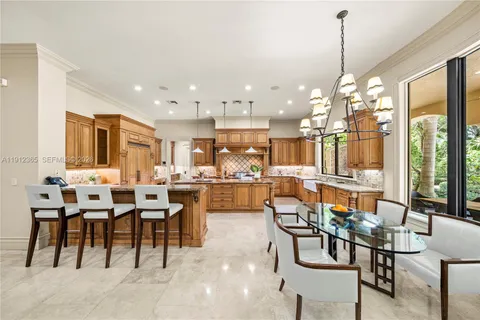 $9,999,999 | 4845 Southwest 78th Street, Miami, FL 33143