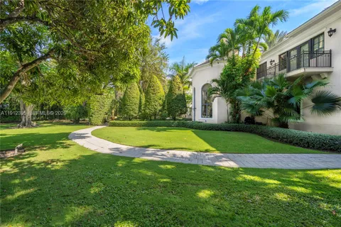 $9,999,999 | 4845 Southwest 78th Street, Miami, FL 33143