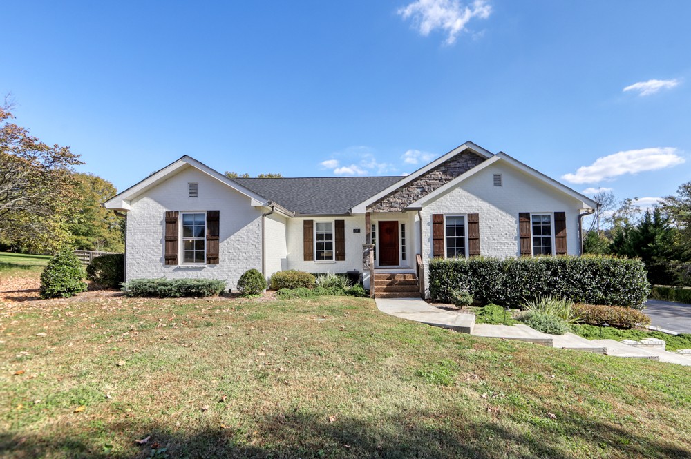 1393 Hunter Road Franklin, TN 37064 - Photo 1 of 46 Gallery Image 1