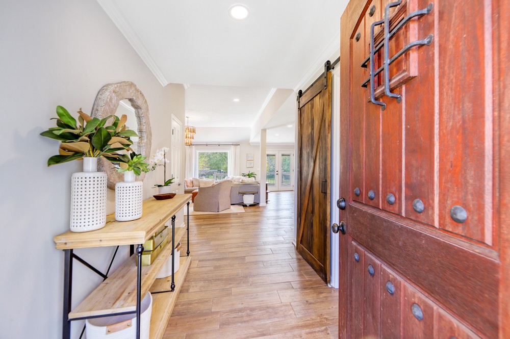 1393 Hunter Road Franklin, TN 37064 - Photo 4 of 46 Gallery Image 4