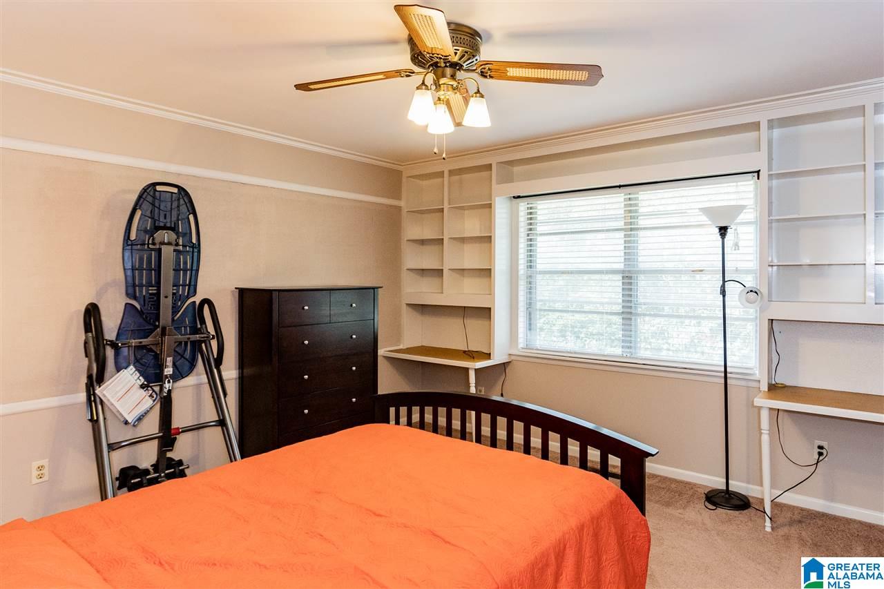 744 Crest Lane Birmingham, AL 35209 - Photo 18 of 43