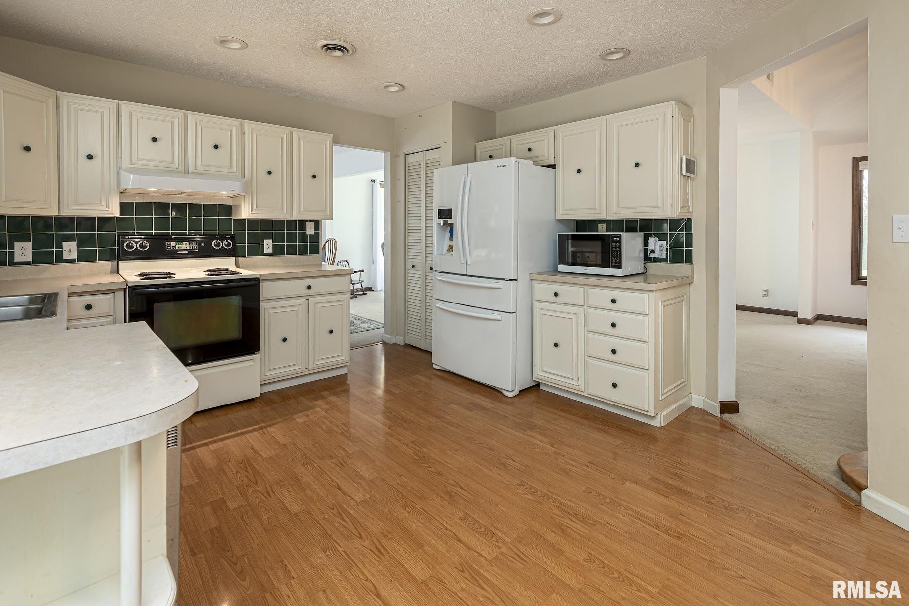 5725 Market Road Marion, IL 62959 - Photo 15 of 47 Gallery Image 15