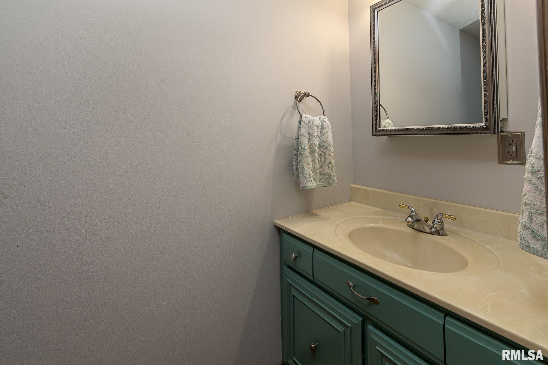 5725 Market Road Marion, IL 62959 - Photo 32 of 47 Gallery Image 32