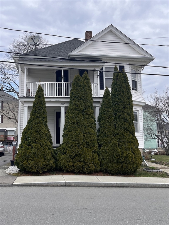 332 Albert Street Fall River, MA 02721 - Photo 4 of 42