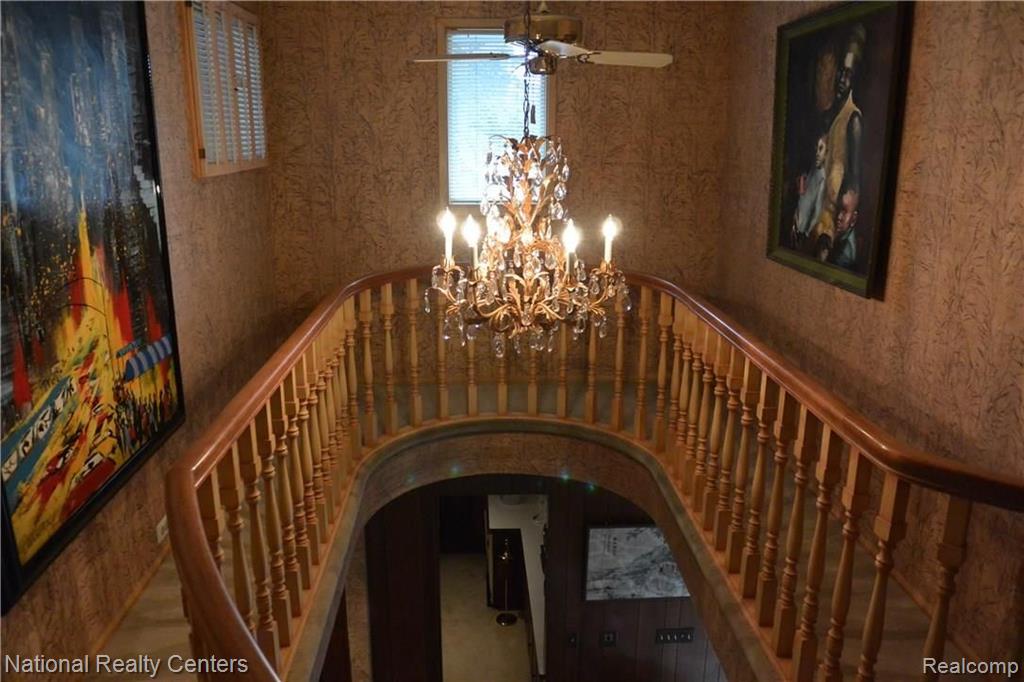 32671 Valley Ridge Drive Beverly Hills, MI 48025 - Photo 13 of 57