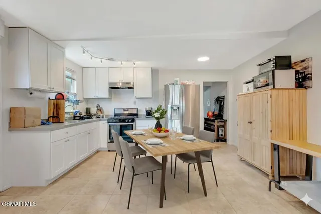 $1,095,000 | 7322 Lindley Avenue, Reseda, CA 91335