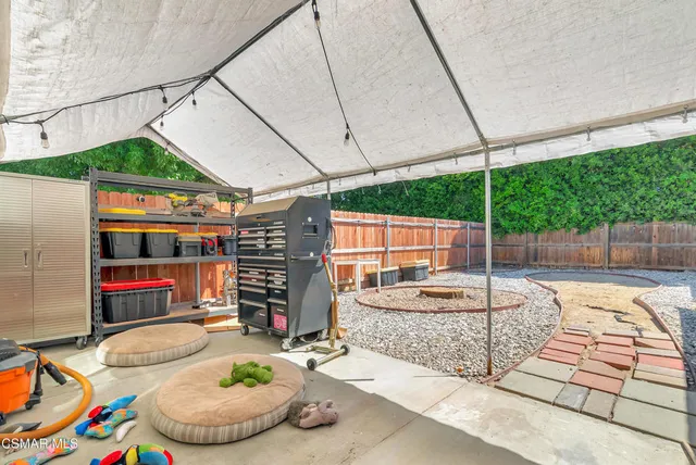 $1,095,000 | 7322 Lindley Avenue, Reseda, CA 91335