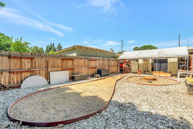 $1,095,000 | 7322 Lindley Avenue, Reseda, CA 91335