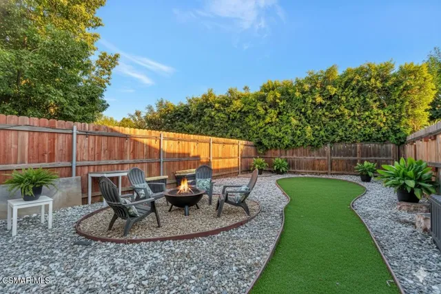 $1,095,000 | 7322 Lindley Avenue, Reseda, CA 91335