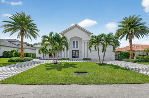 $2,475,000 | 11938 North Lake Drive, Boynton Beach, FL 33436