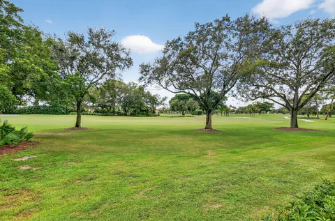 $2,475,000 | 11938 North Lake Drive, Boynton Beach, FL 33436