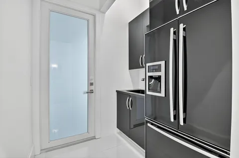 $2,475,000 | 11938 North Lake Drive, Boynton Beach, FL 33436