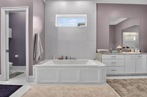 $2,475,000 | 11938 North Lake Drive, Boynton Beach, FL 33436