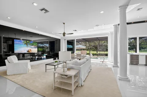 $2,475,000 | 11938 North Lake Drive, Boynton Beach, FL 33436