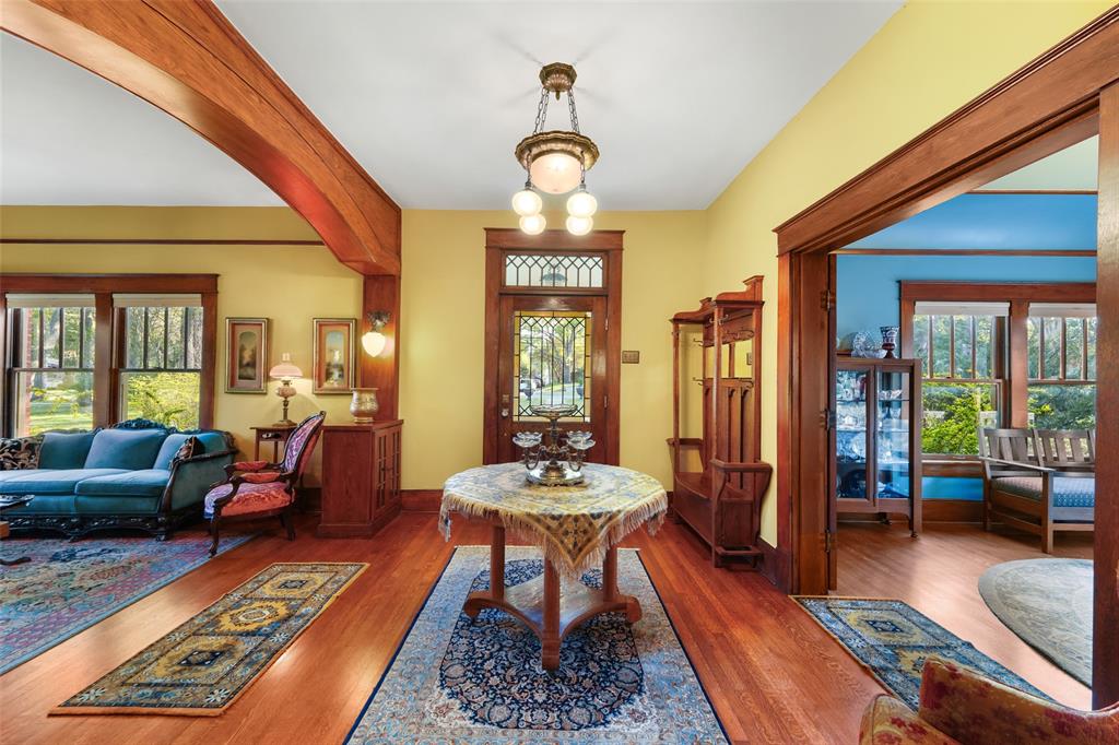 406 Griffith Avenue Terrell, TX 75160 - Photo 22 of 40 a living room with furniture a window and a table