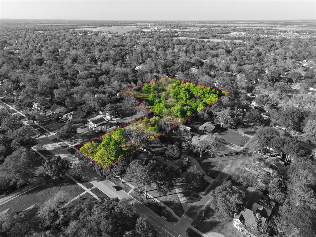 406 Griffith Avenue Terrell, TX 75160 - Photo 8 of 40 a view of a big yard