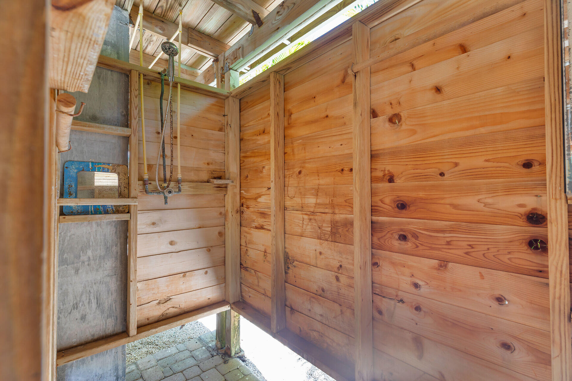 28550 Doubloon Road Summerland Key, FL 33042 - Photo 39 of 59 virtual-tour-354718-mls-high-res-image-5