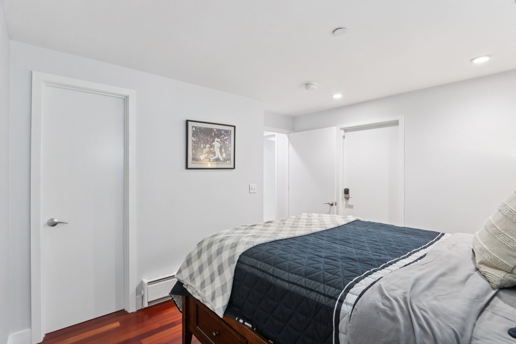 21 Oak Street, Unit 1 Boston, MA 02129 - Photo 19 of 28