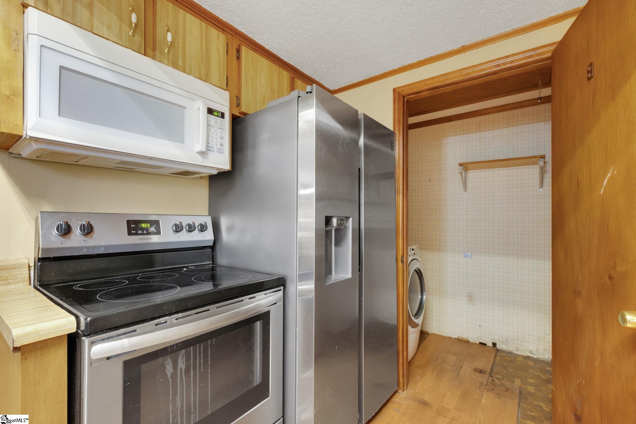 160 J Street Greer, SC 29651 - Photo 11 of 18