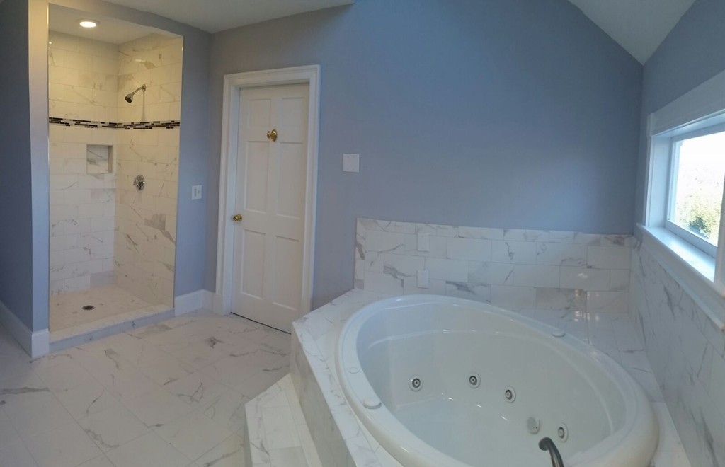 219 Gardiner Road Quincy, MA 02169 - Photo 6 of 9 Gallery Image 6