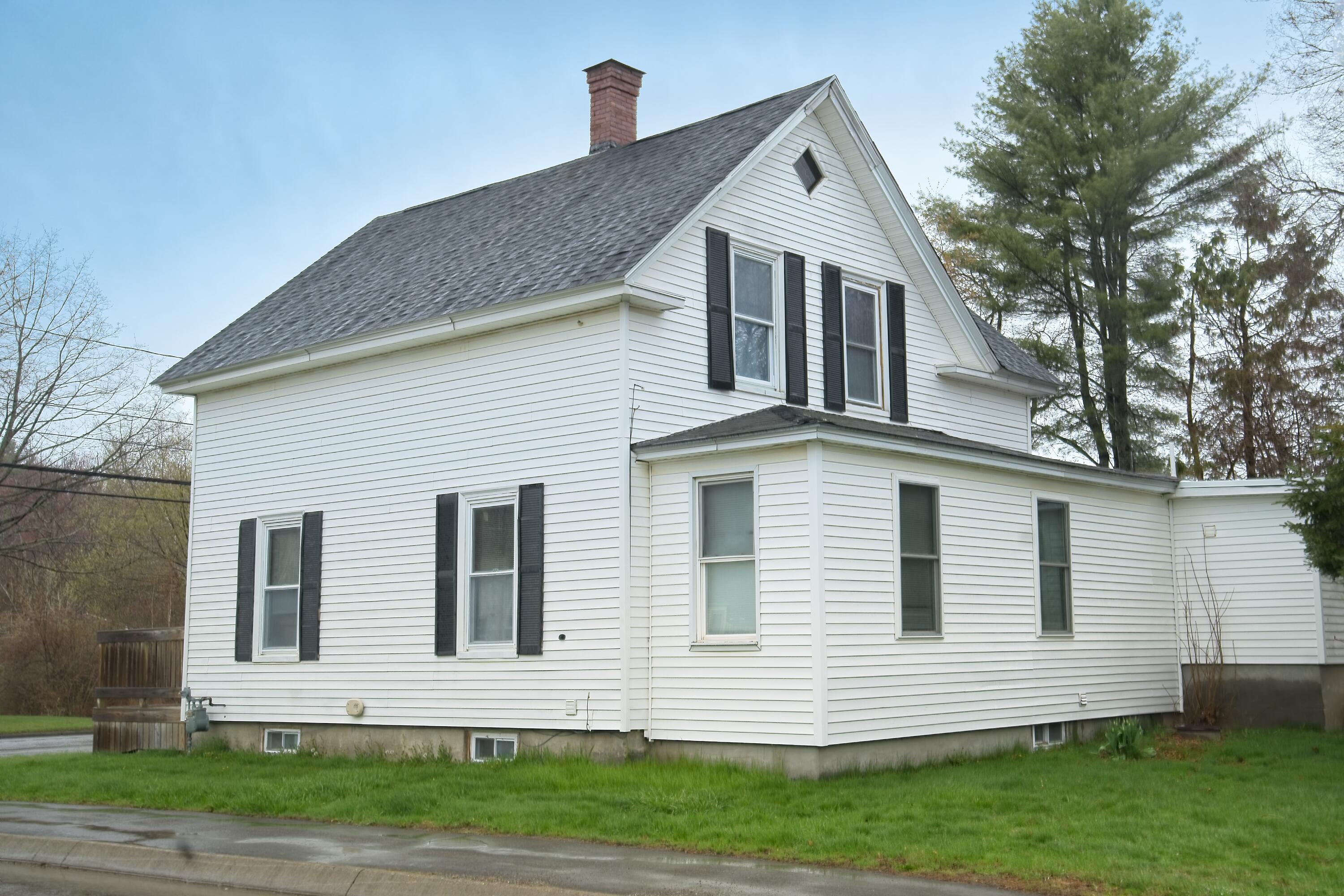 398 Brunswick Street Old Town, ME 04468 - Photo 3 of 21