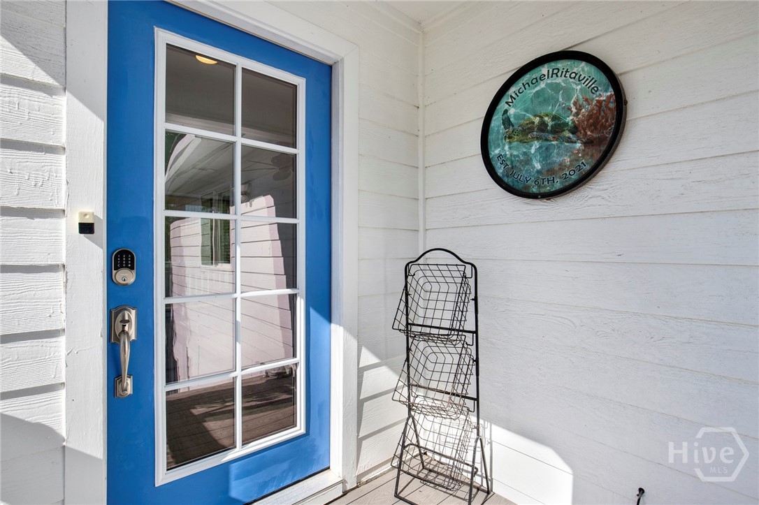 1404 Jones Avenue Tybee Island, GA 31328 - Photo 3 of 43