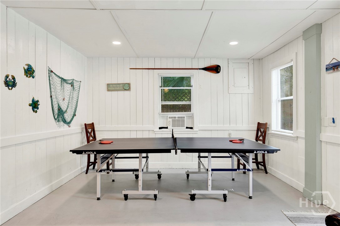 1404 Jones Avenue Tybee Island, GA 31328 - Photo 31 of 43 Recreational area in downstairs apt.
