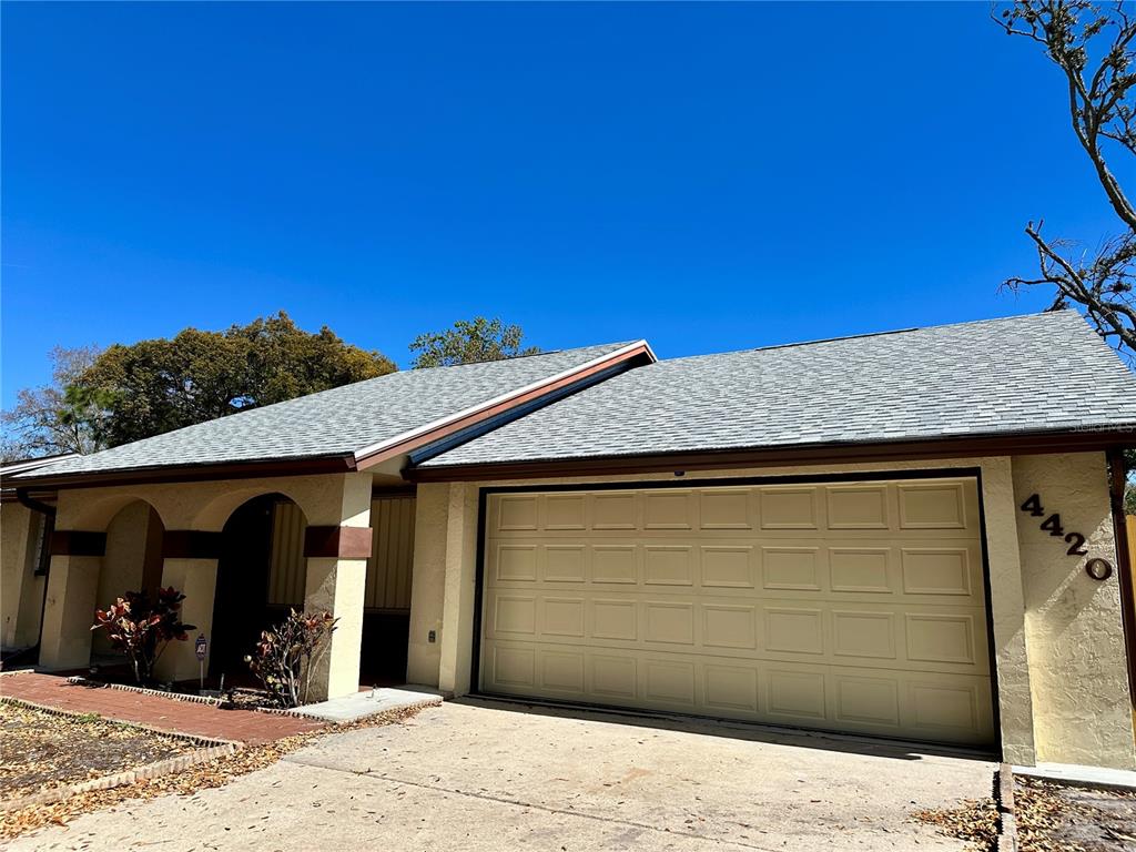 4420 Sawgrass Boulevard New Port Richey, FL 34653 - Photo 2 of 25