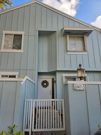 $2,500 | 6367 Riverwalk Lane, Unit 5, Jupiter, FL 33458