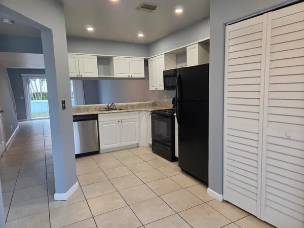 $2,350 | 6367 Riverwalk Lane, Unit 5, Jupiter, FL 33458