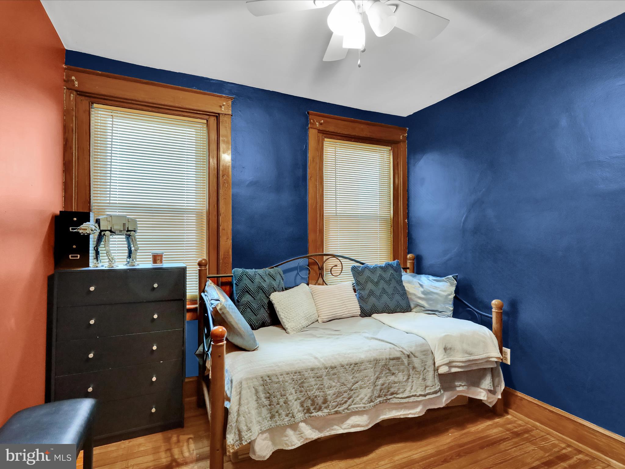 119 Reading Avenue Shillington, PA 19607 - Photo 15 of 31 Middle Bedroom