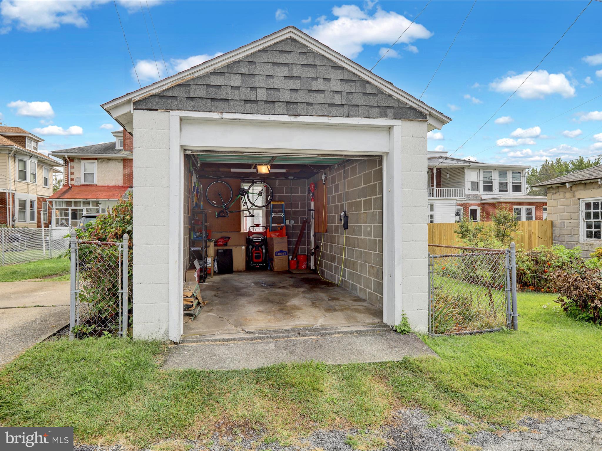 119 Reading Avenue Shillington, PA 19607 - Photo 28 of 31 Garage