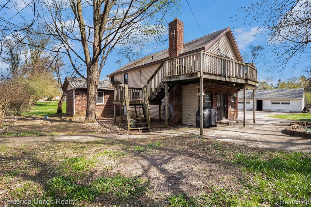 4342 Pleasant Valley Road Brighton, MI 48114 - Photo 16 of 19
