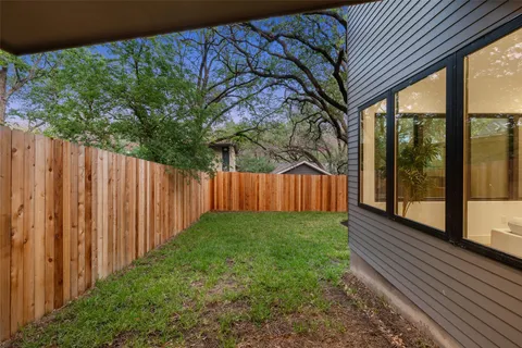 $1,150,000 | 2611 Oak Crest Avenue, Unit A, Austin, TX 78704
