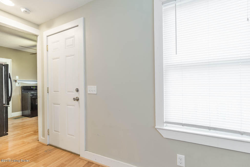 2428 Sherry Road Louisville, KY 40217 - Photo 31 of 41 2428 Sherry Rd-27