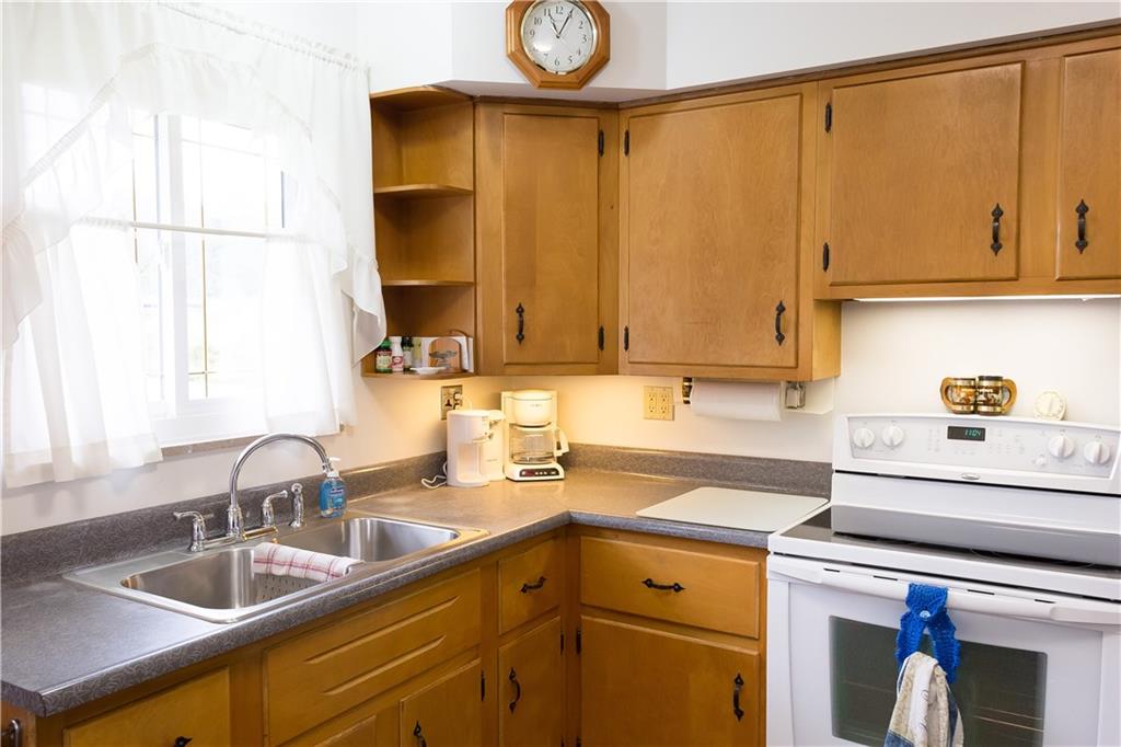 104 Watson Road Apollo, PA 15613 - Photo 5 of 25 Gallery Image 5