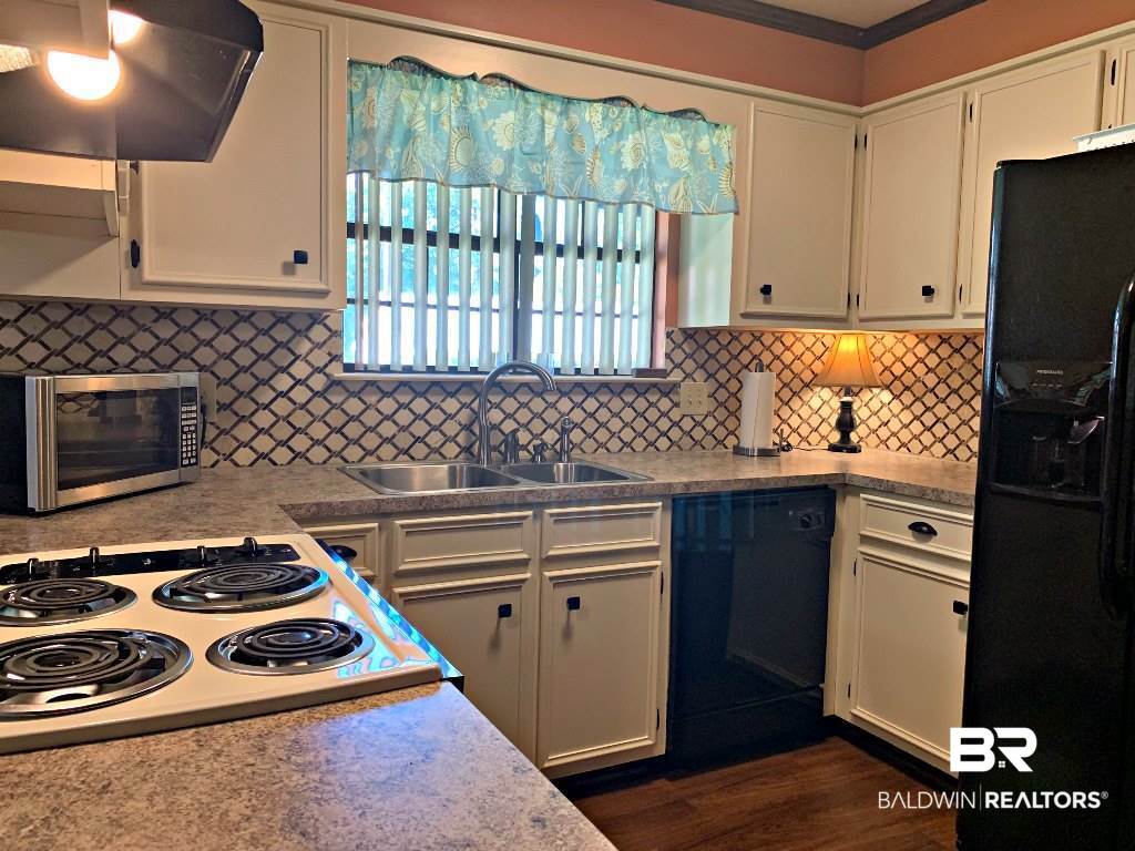 125 Michael Loop Daphne, AL 36526 - Photo 8 of 27