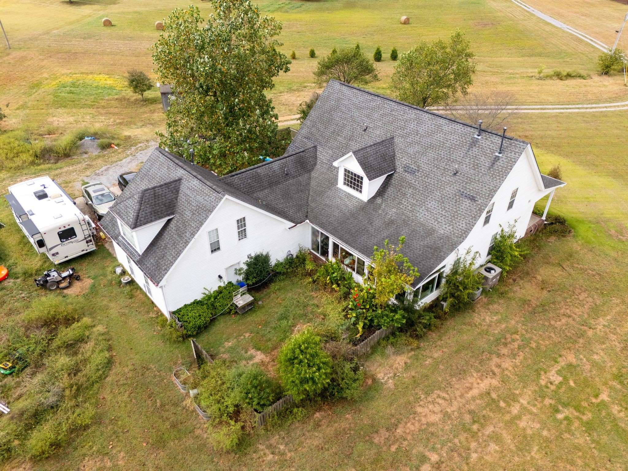 1038 Old Hopewell Road Castalian Springs, TN 37031 - Photo 3 of 19 an aerial view of a house with a ocean view