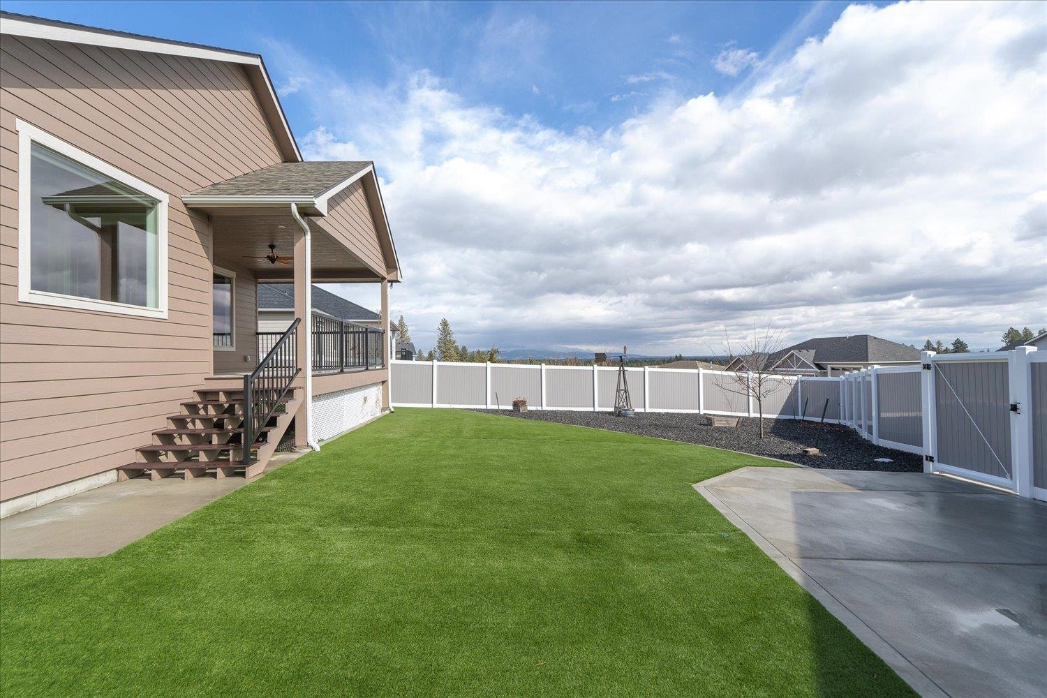 9503 Floyd Drive Cheney, WA 99004 - Photo 37 of 46