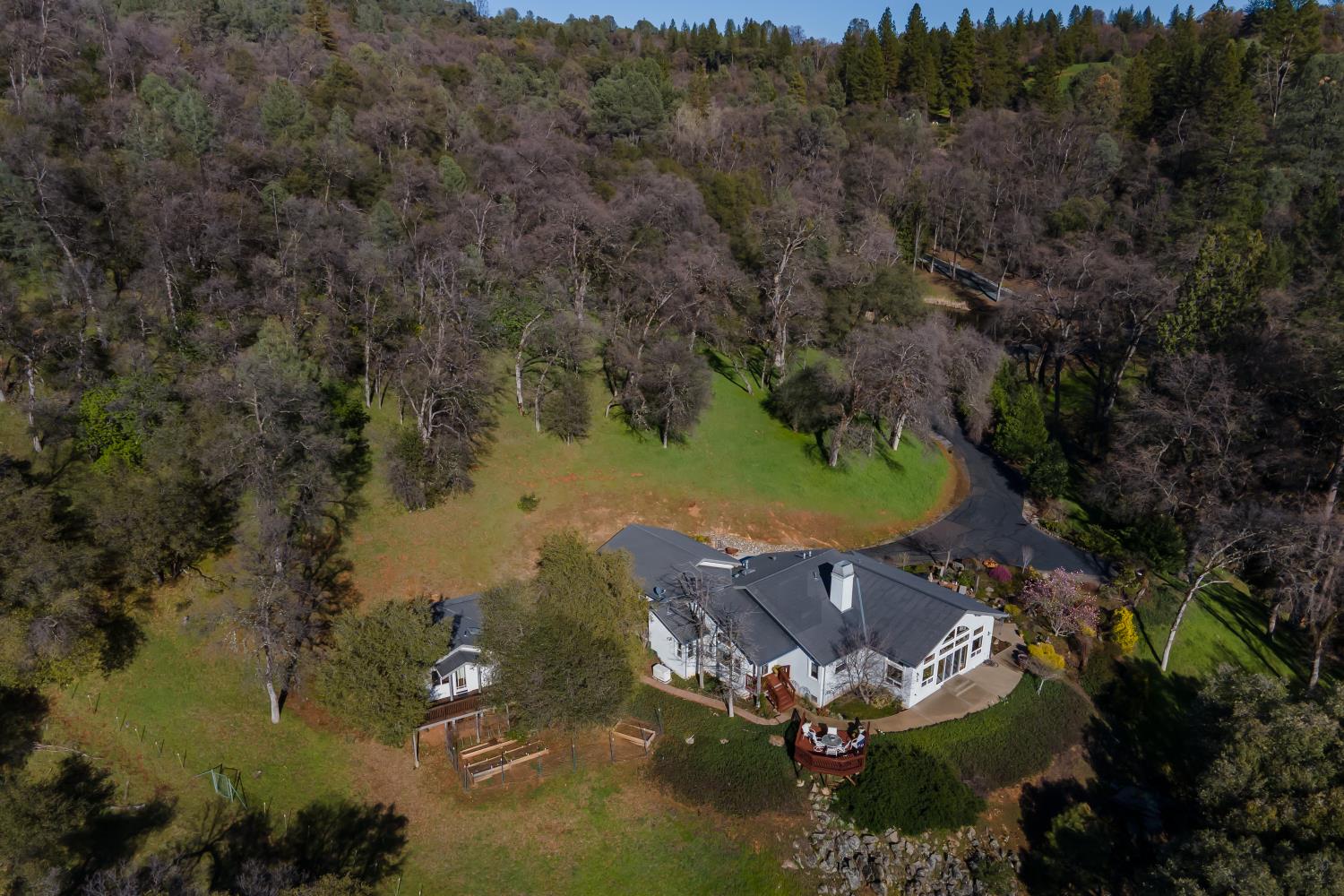 5220 Bucks Bar Road Placerville, CA 95667 - Photo 36 of 48